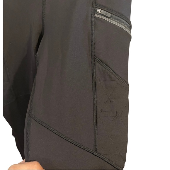 Lululemon Toasty Tech Tight II - Picture 13 of 13